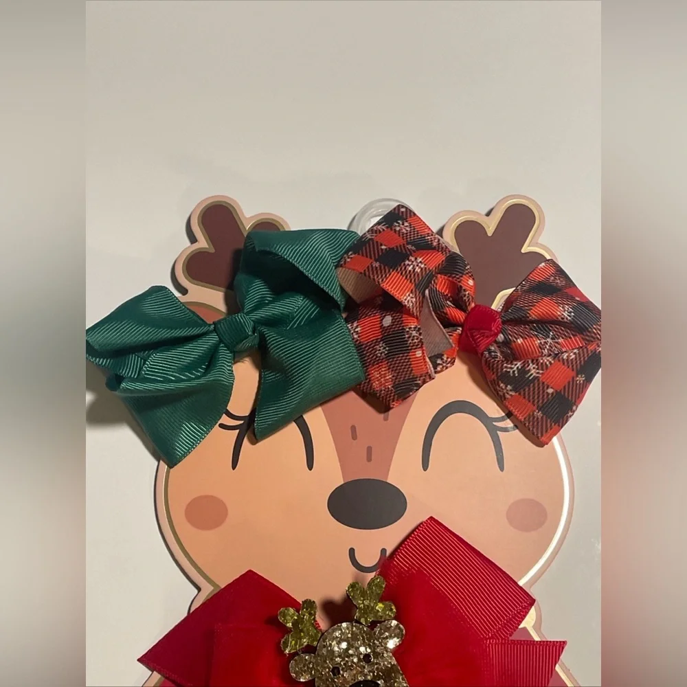 Set Of 5 Girls Christmas Hair Bow Clips. New